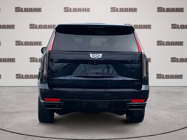 Used 2024 Cadillac Escalade ESV Sport Platinum w/ LPO, ONYX Package image 4
