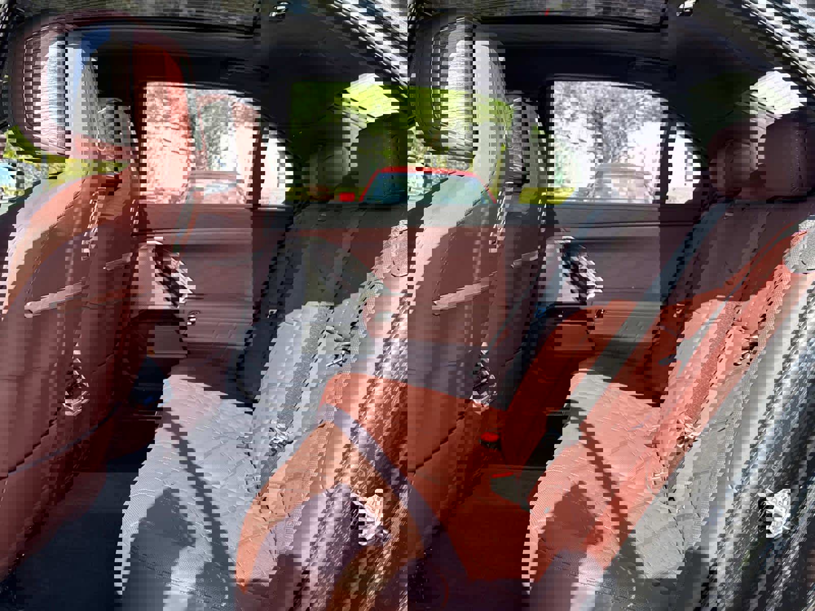 Certified 2025 BMW 760i xDrive w/ Executive Package image 15