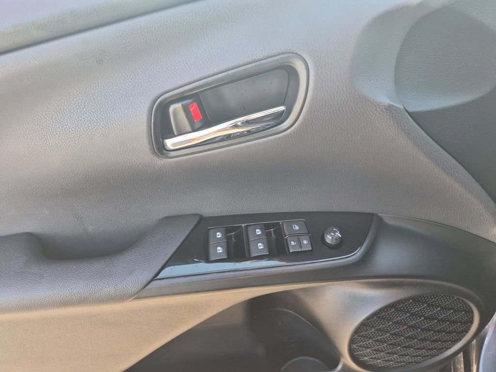 Used 2018 Toyota Prius Prime Plus image 13