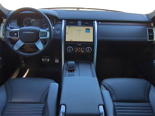 Used 2023 Land Rover Discovery S R-Dynamic image 15