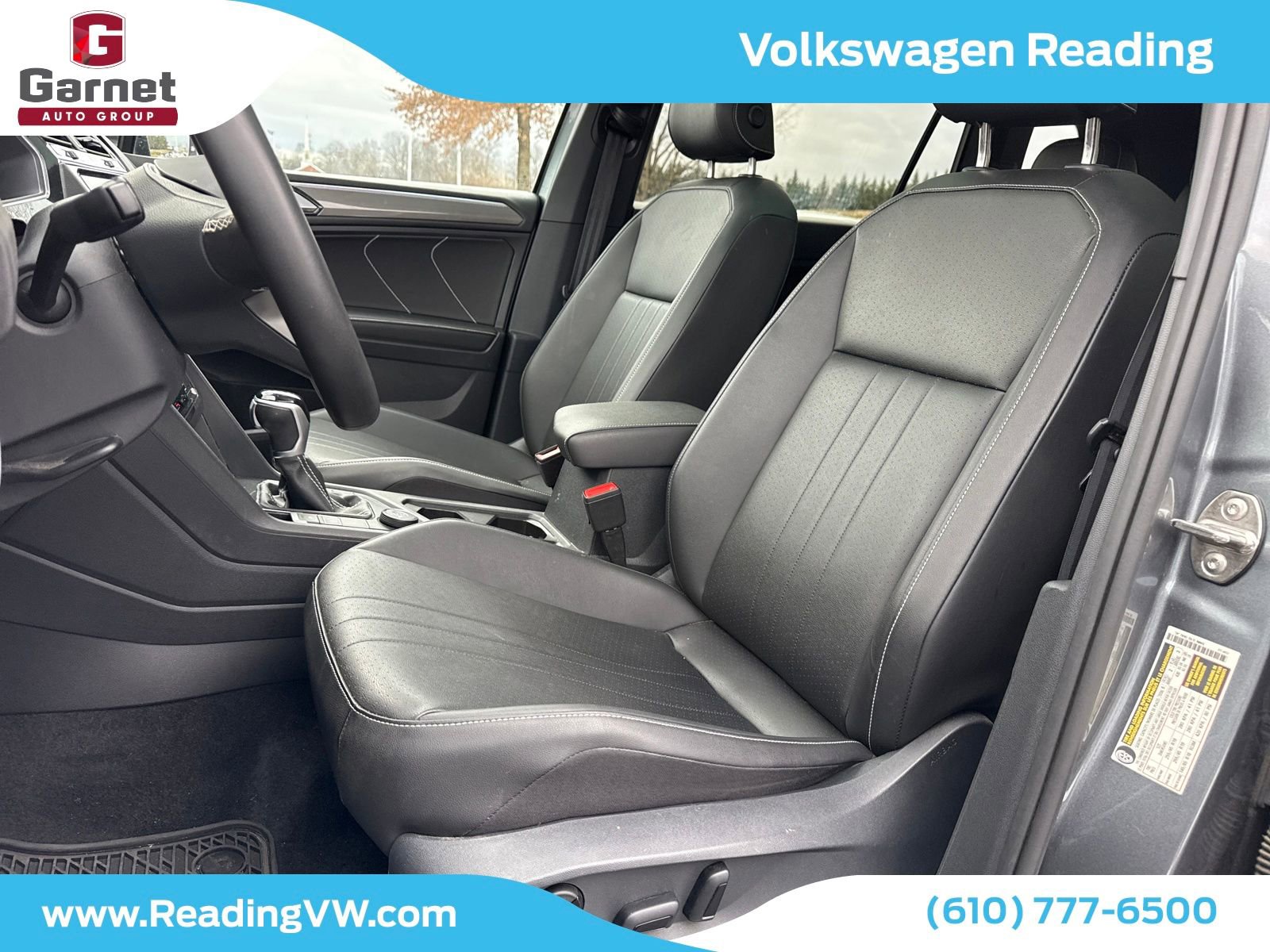 Used 2023 Volkswagen Tiguan SE R-Line image 11