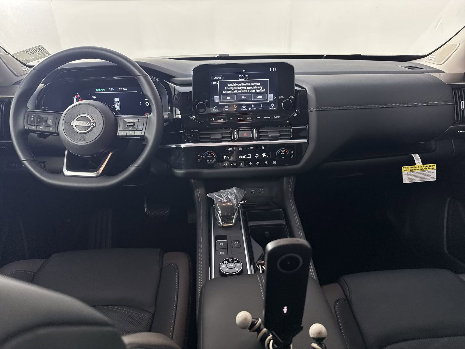 New 2025 Nissan Pathfinder Platinum image 24