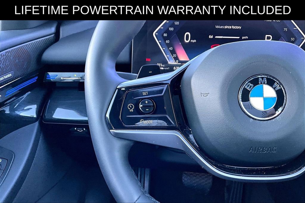 Used 2025 BMW 530i xDrive image 26