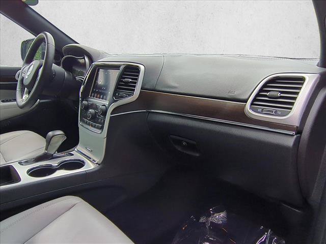 Used 2018 Jeep Grand Cherokee Limited RWD image 26