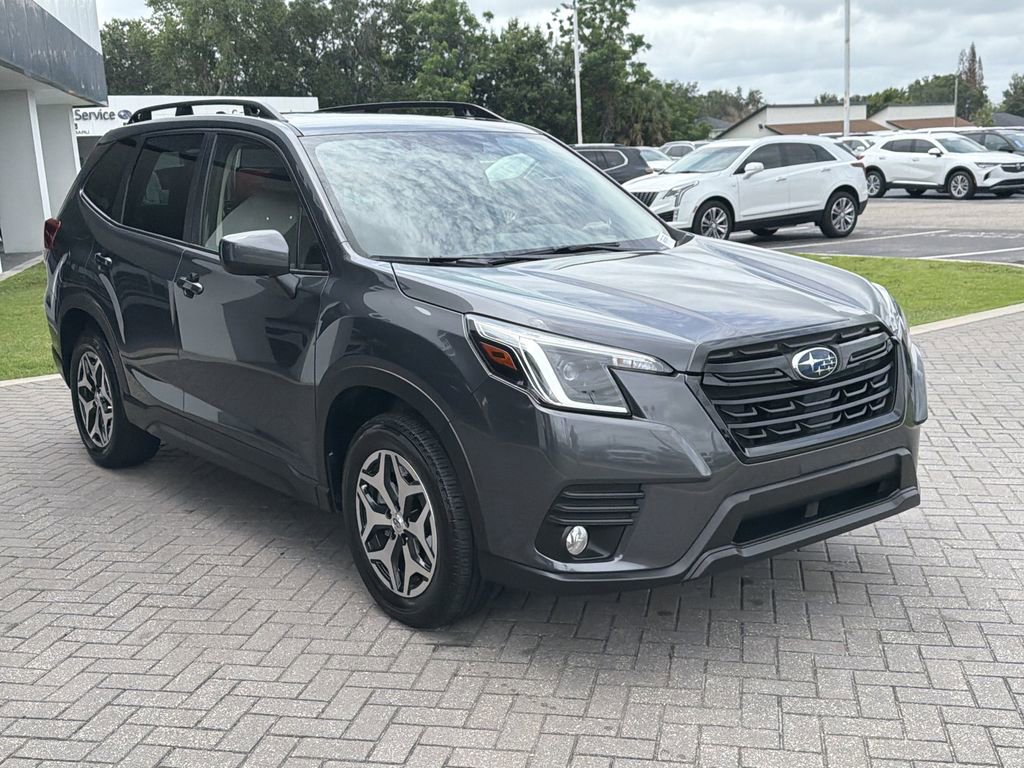 Certified 2023 Subaru Forester Premium AWD/4WD image 7