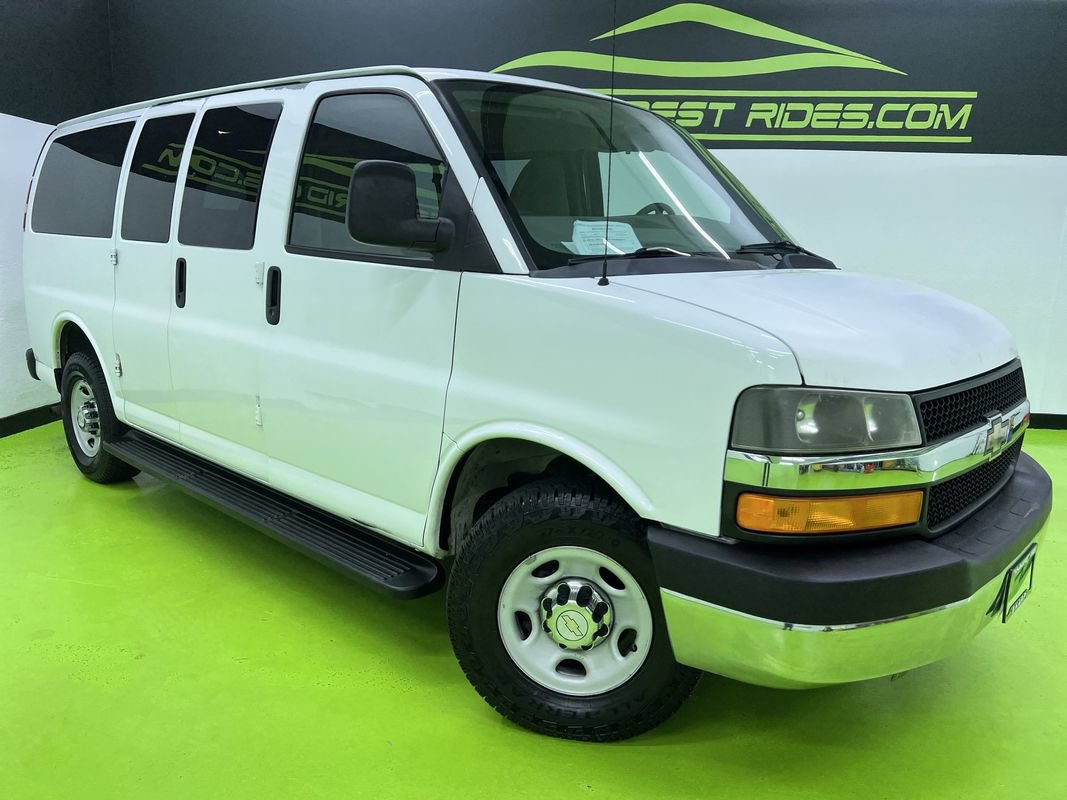 Used 2013 Chevrolet Express 2500 LT w/ LT Preferred Equipment Group RWD image 1