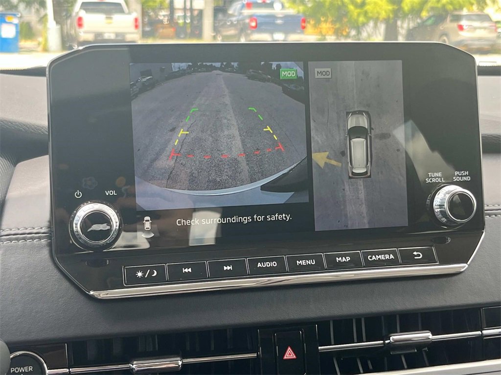 New 2025 Mitsubishi Outlander SE image 26