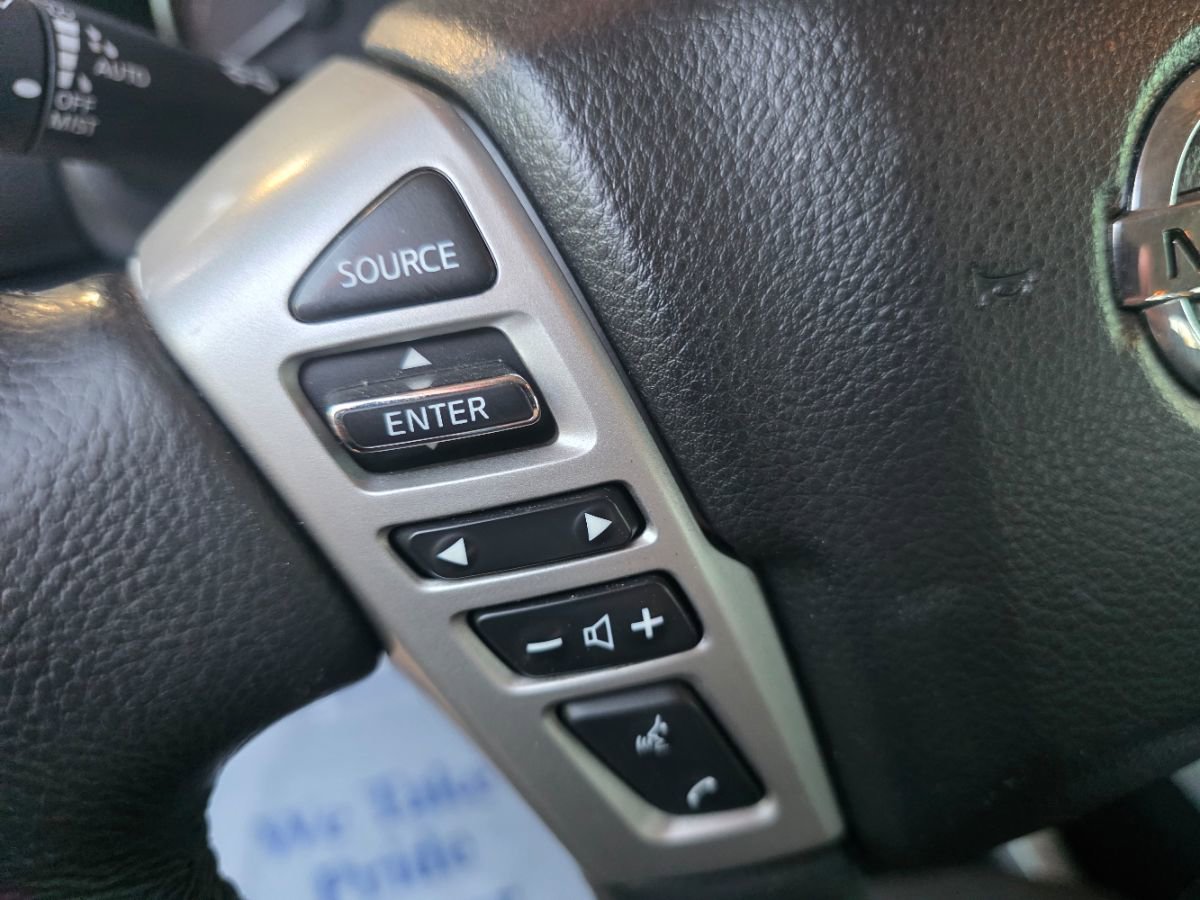 Used 2020 Nissan Titan SV w/ SV Convenience Package AWD/4WD image 37