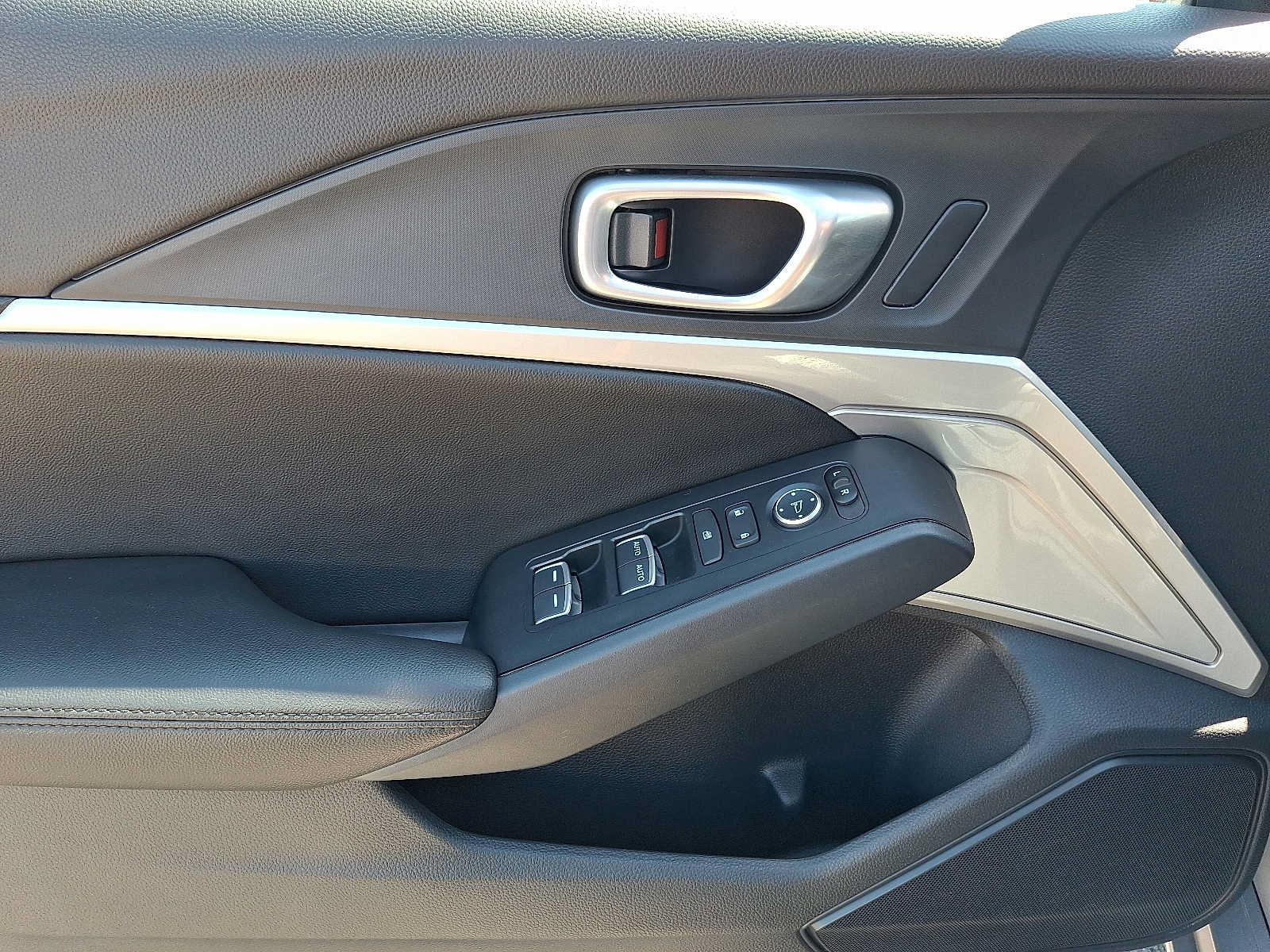 Certified 2024 Acura Integra FWD image 13