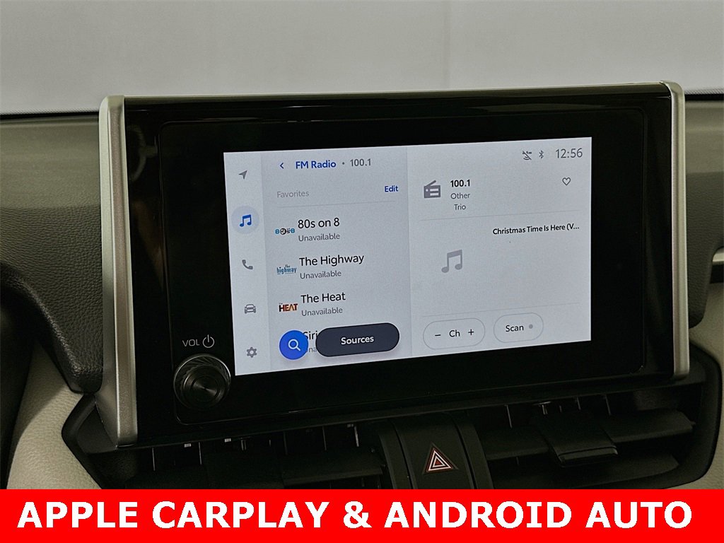 Used 2025 Toyota RAV4 XLE image 2