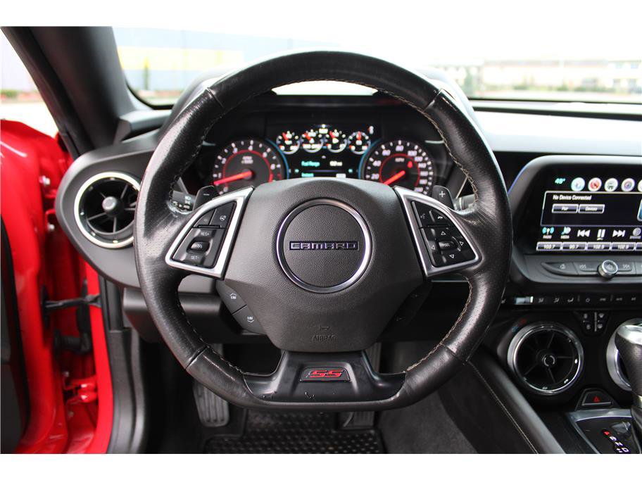 Used 2018 Chevrolet Camaro SS image 17