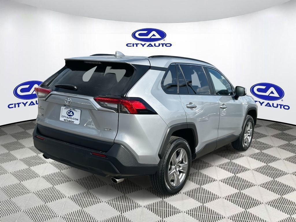 Used 2024 Toyota RAV4 XLE image 8