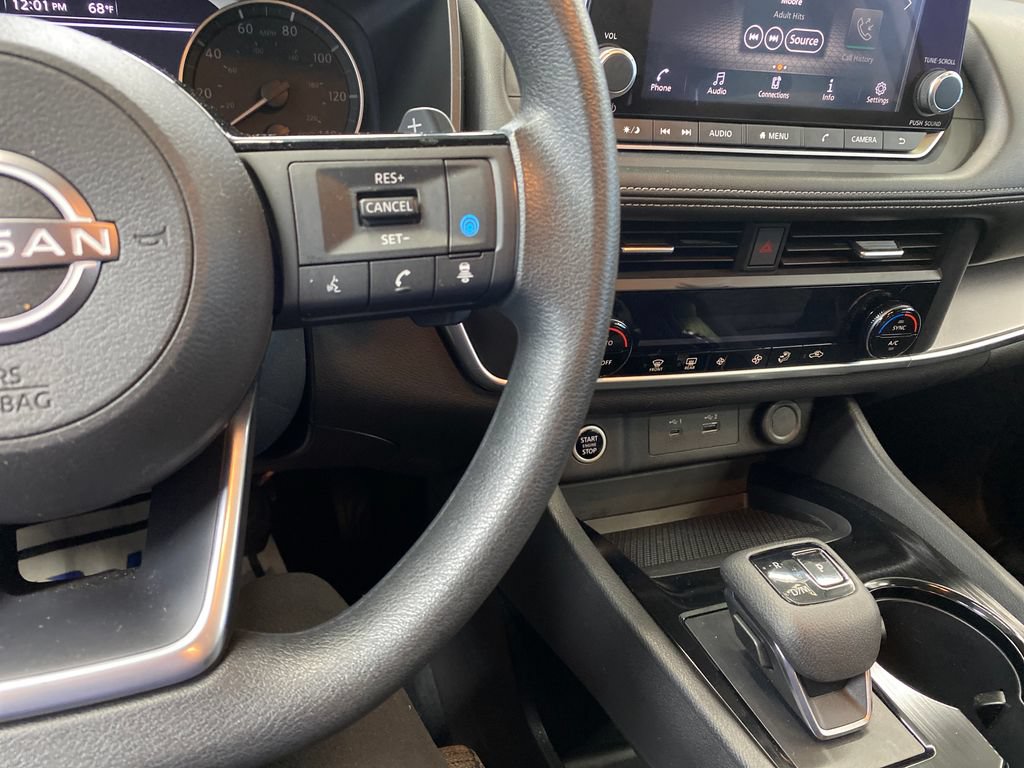 Used 2023 Nissan Rogue SV AWD/4WD image 20