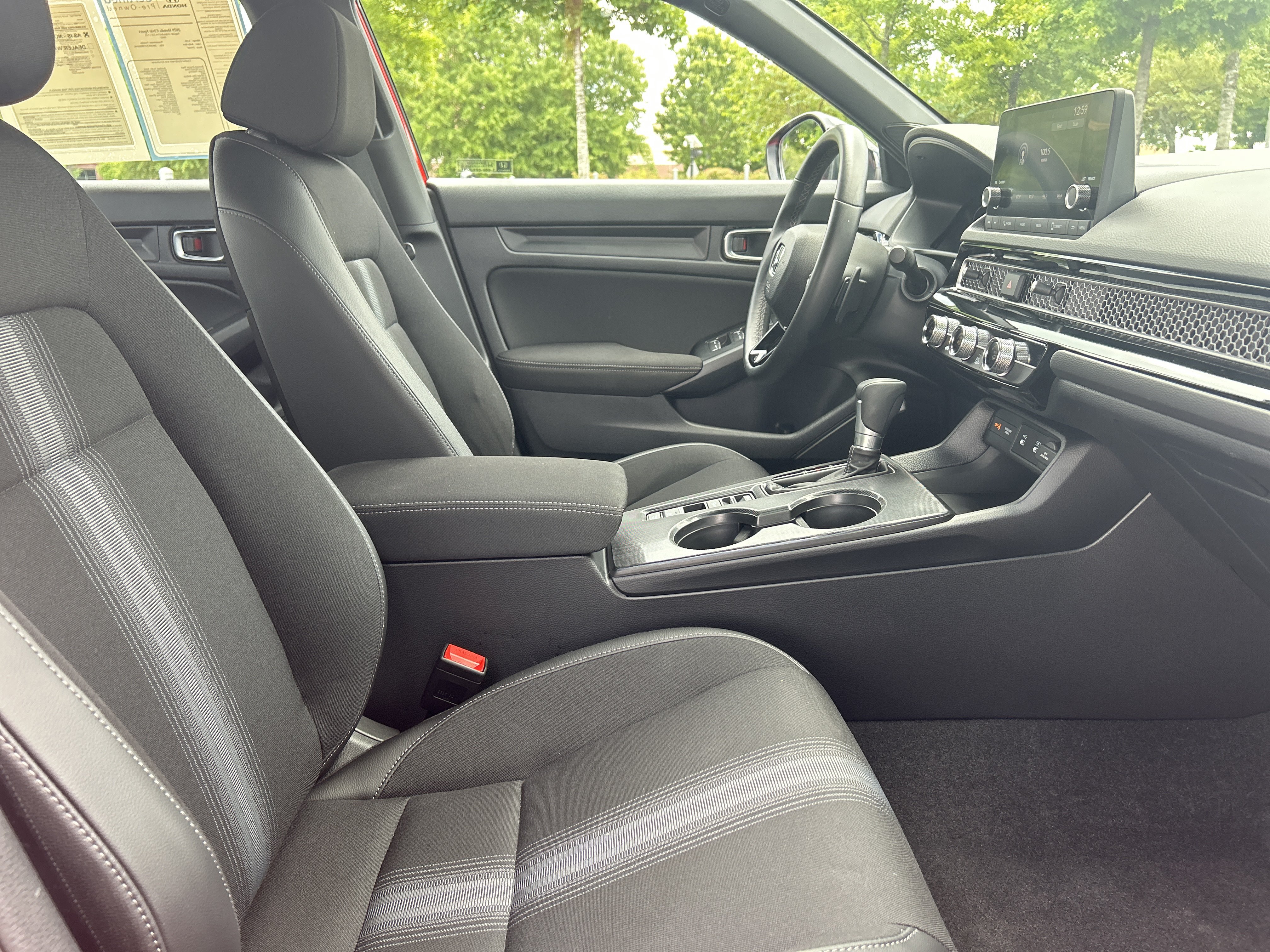 Certified 2025 Honda Civic Sport image 31