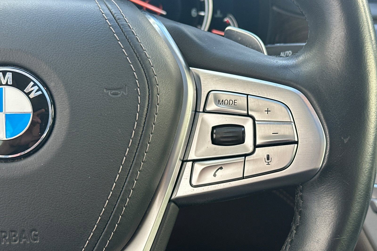 Used 2018 BMW 750i 750i image 27