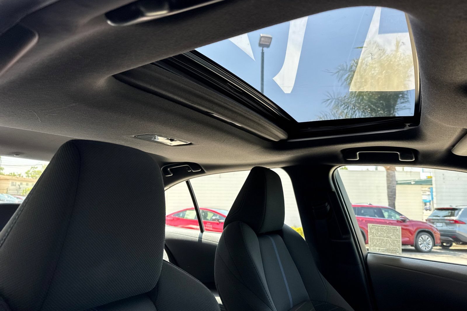 Certified 2022 Toyota Corolla SE w/ SE Premium Package FWD image 22