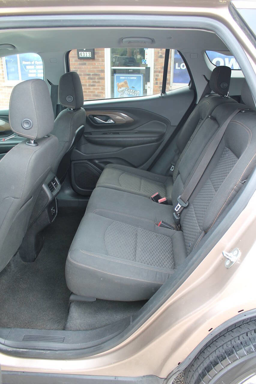 Used 2018 GMC Terrain SLE image 16