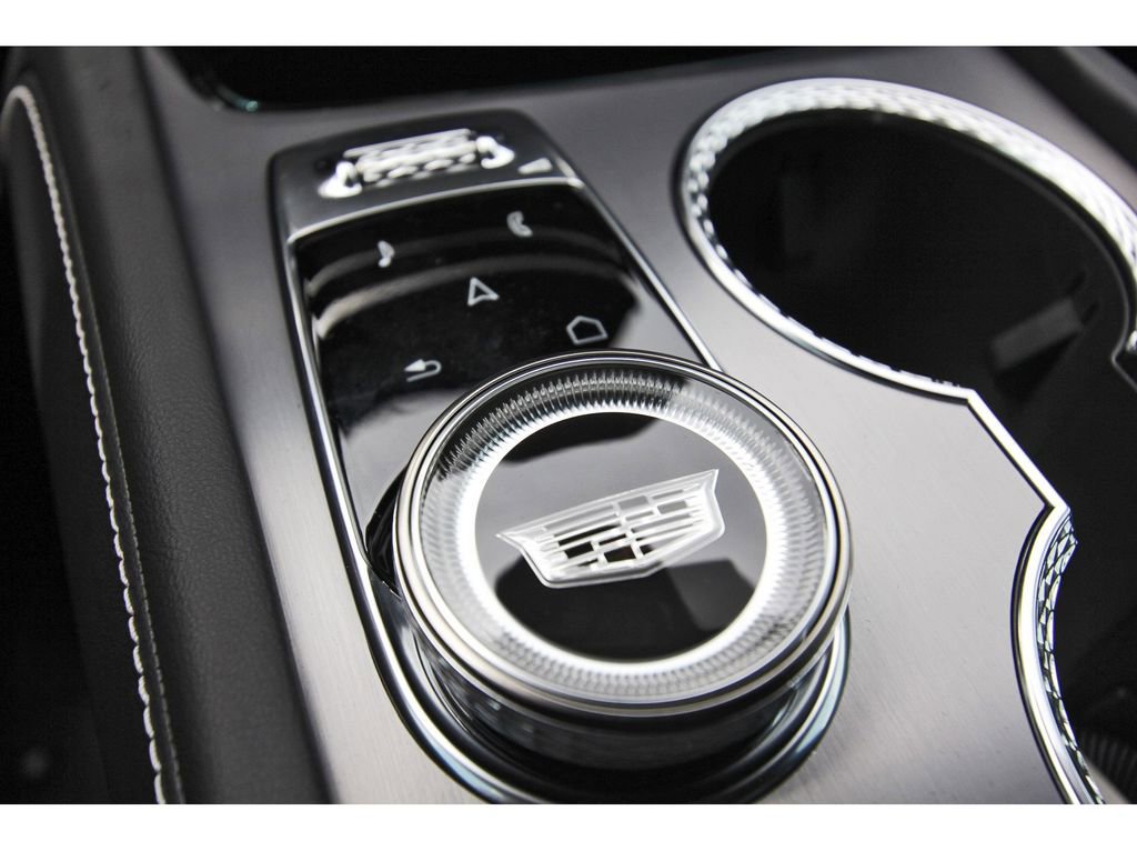 New 2026 Cadillac Vistiq Sport image 20