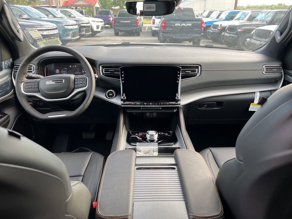 New 2026 Jeep Grand Wagoneer L 4WD image 5