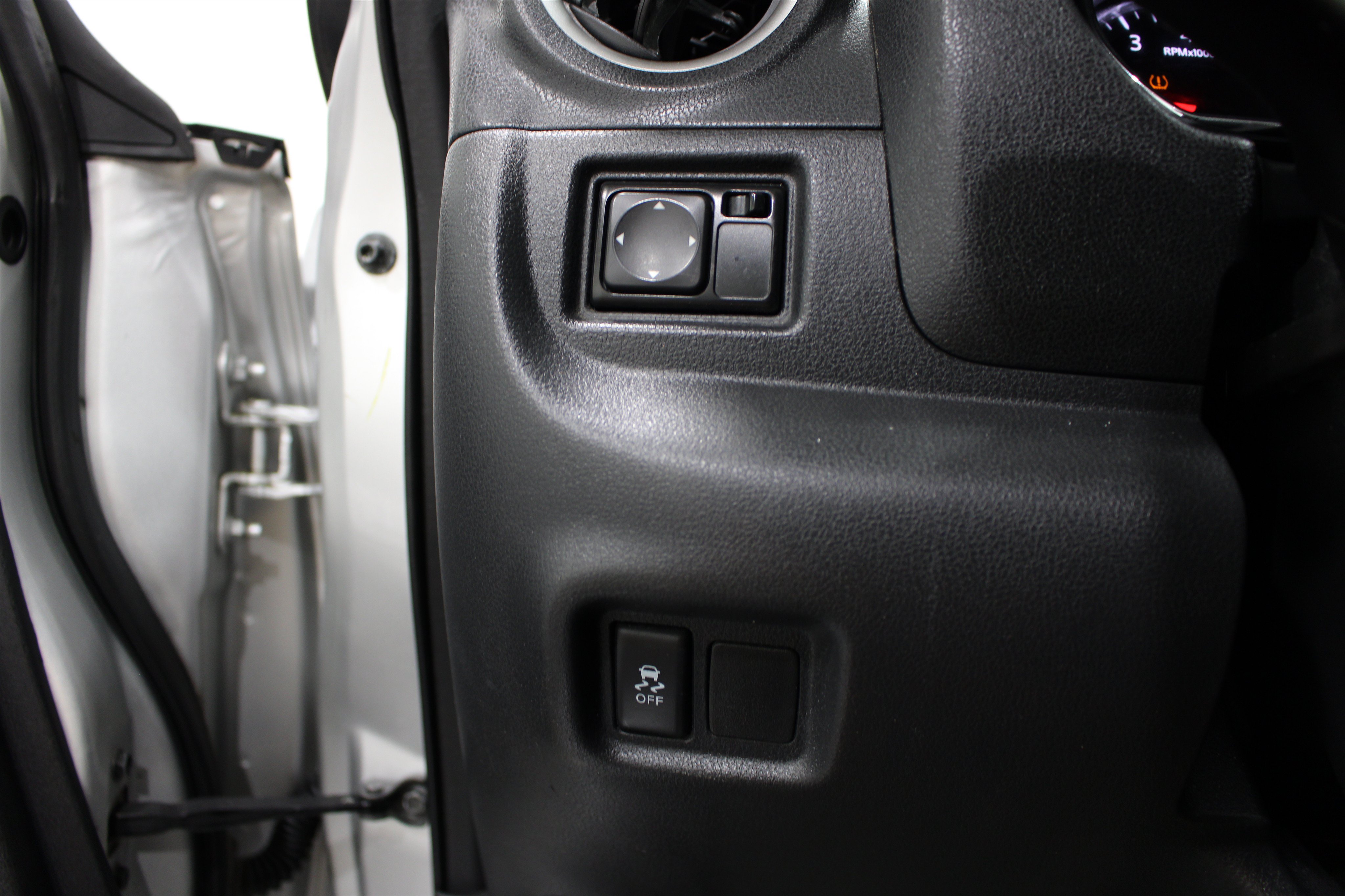 Used 2014 Nissan Versa Note S Plus FWD image 6