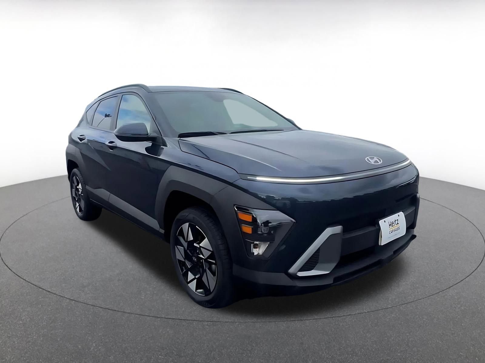 Used 2025 Hyundai Kona SEL image 3
