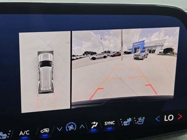 Used 2025 Chevrolet Tahoe High Country image 22