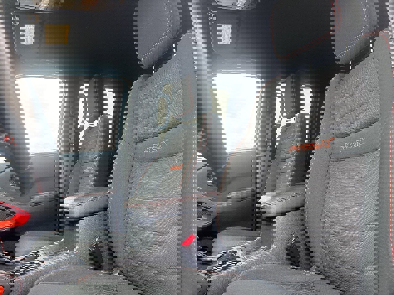 Used 2023 Nissan Frontier Pro-X w/ Technology Package image 37