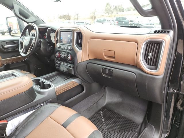 Certified 2020 Chevrolet Silverado 2500 High Country w/ Z71 Off-Road Package image 46