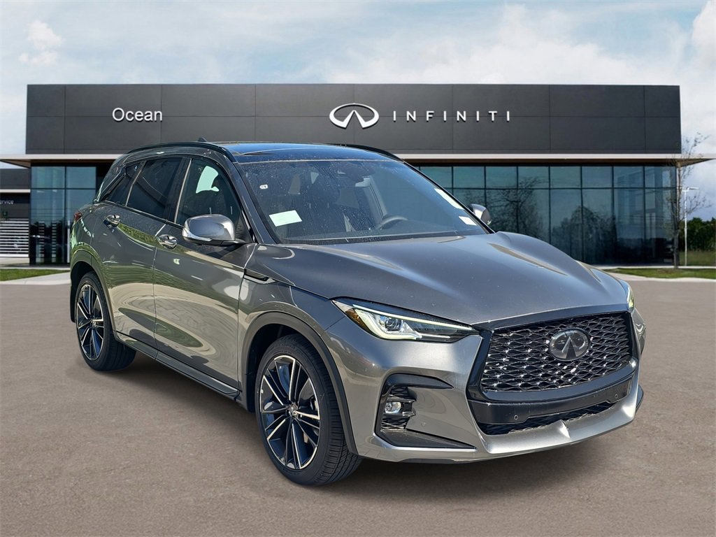 New 2025 INFINITI QX50 Sport image 2