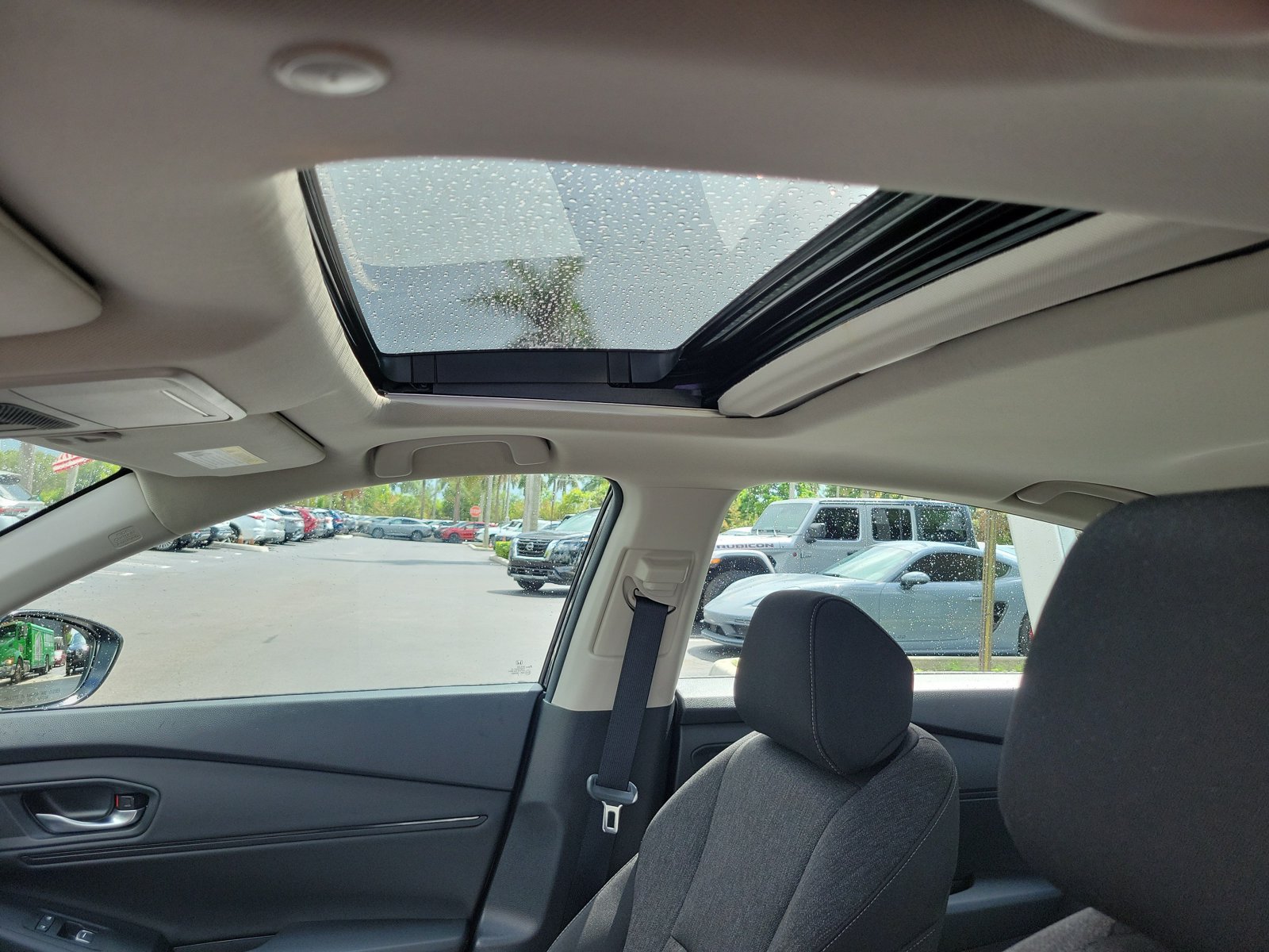 Used 2025 Honda Accord SE image 17