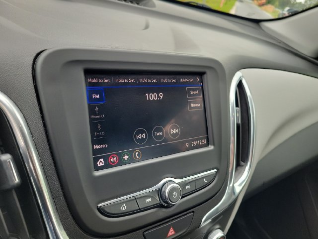 Used 2020 Chevrolet Equinox LS FWD image 30