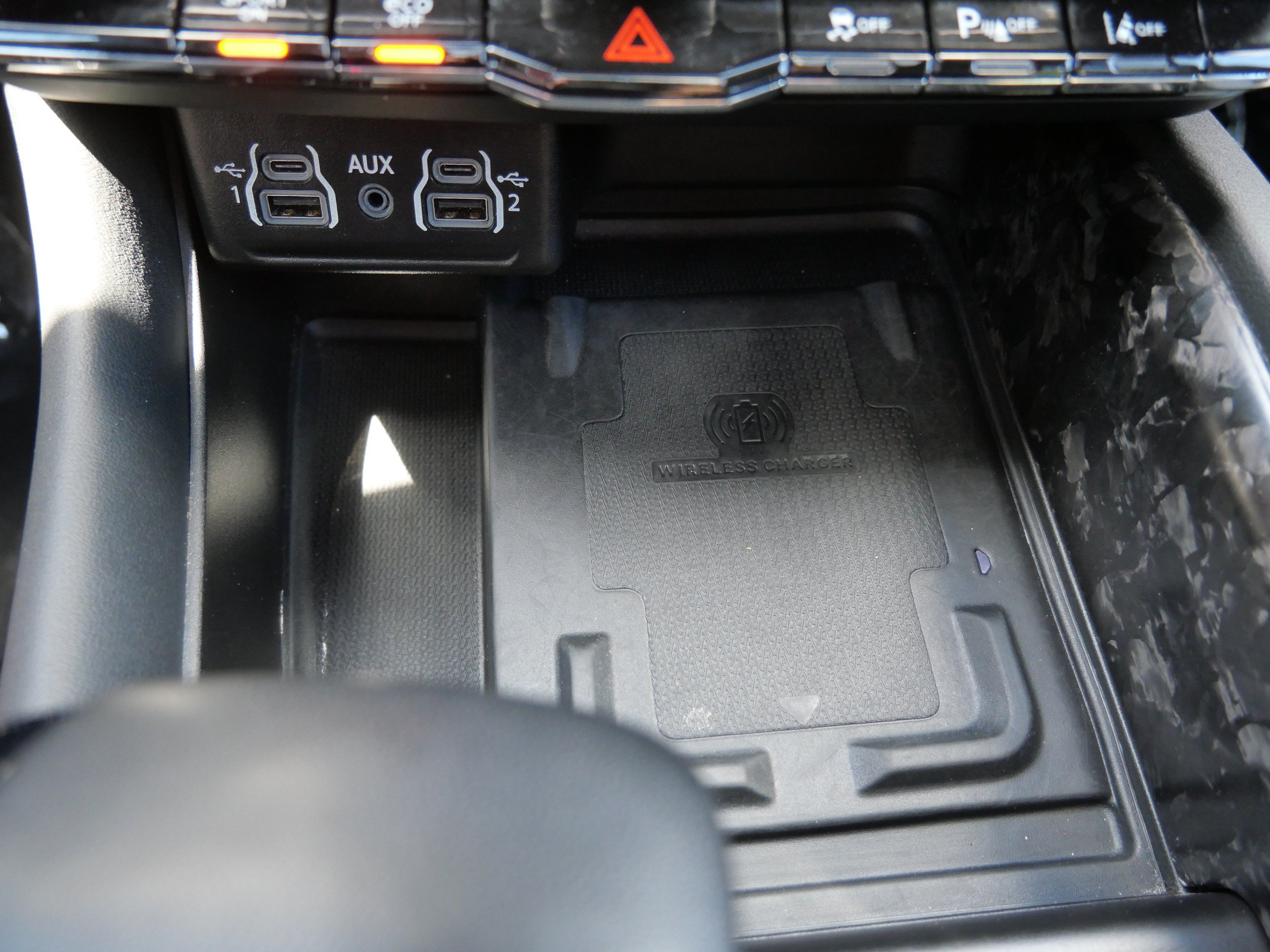Used 2024 Dodge Durango R/T AWD/4WD image 24