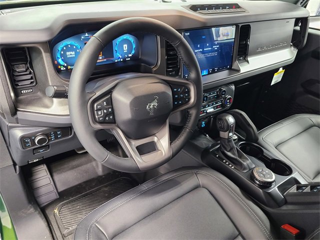 New 2025 Ford Bronco Badlands image 13