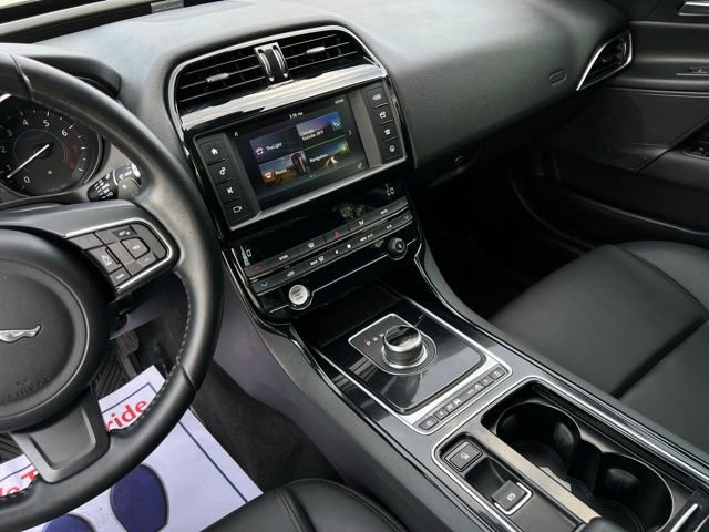 Used 2018 Jaguar XE image 36