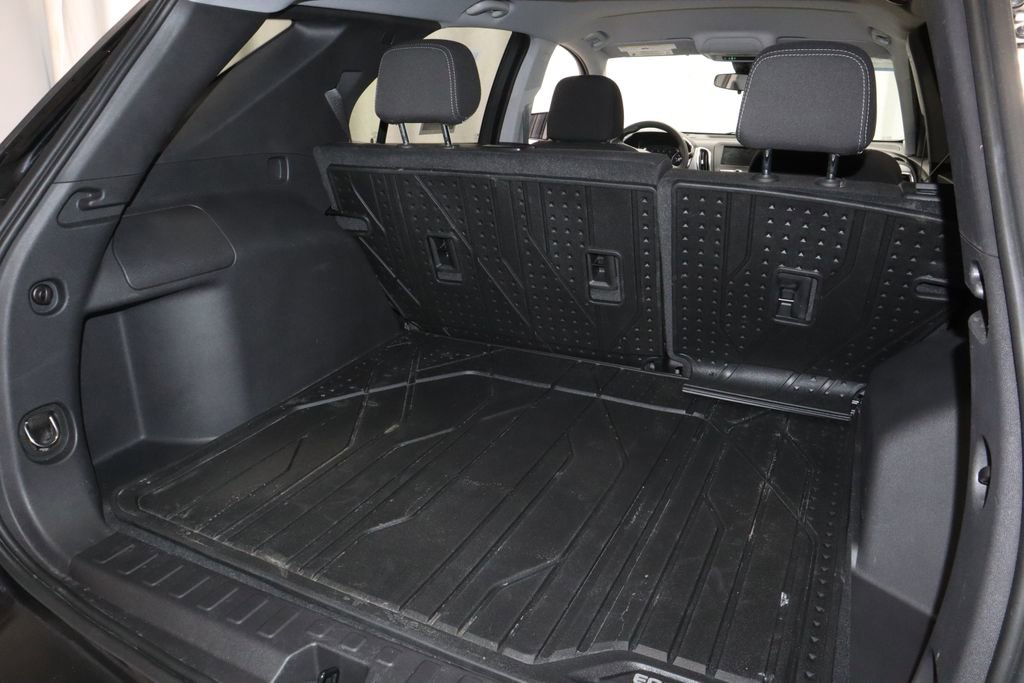 Used 2024 Chevrolet Equinox LS w/ LS Convenience Package FWD image 15