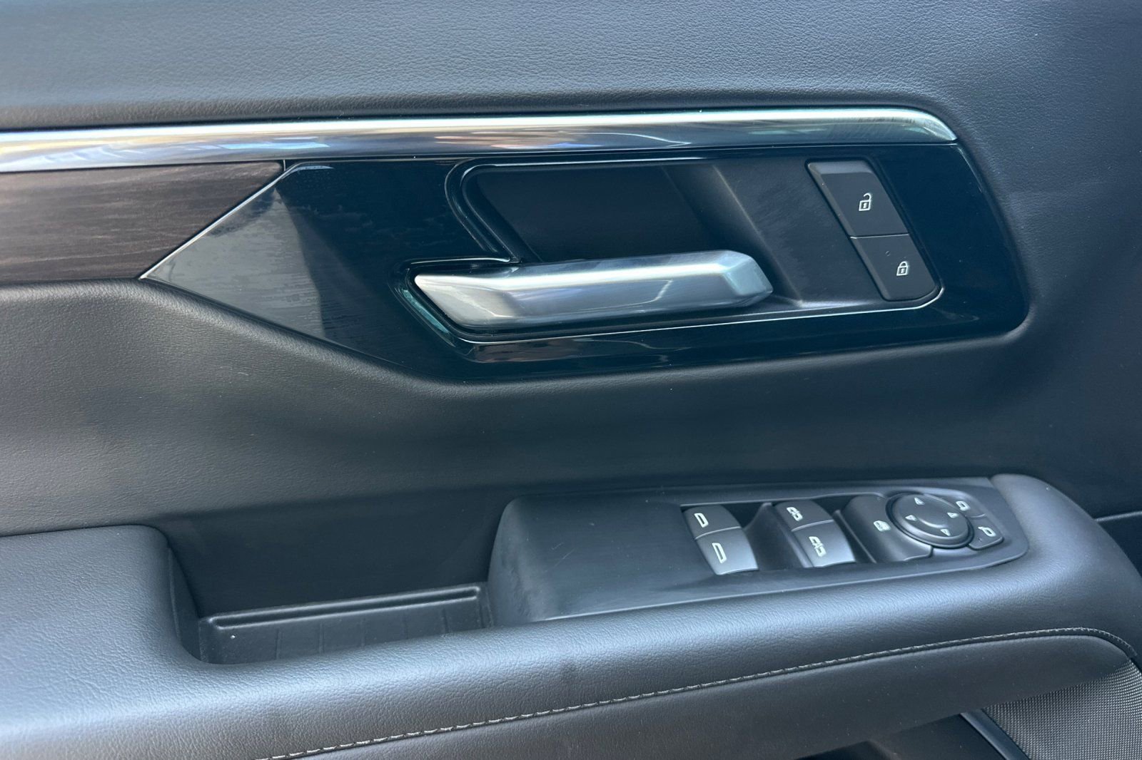New 2026 Chevrolet Tahoe LS w/ LPO, Dark Essentials Package RWD image 11
