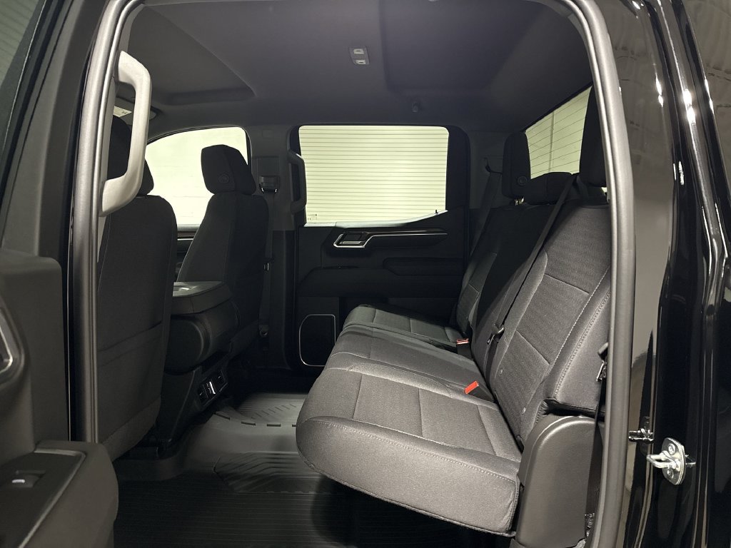 New 2026 Chevrolet Silverado 1500 LT w/ Z71 Off-Road Package AWD/4WD image 23
