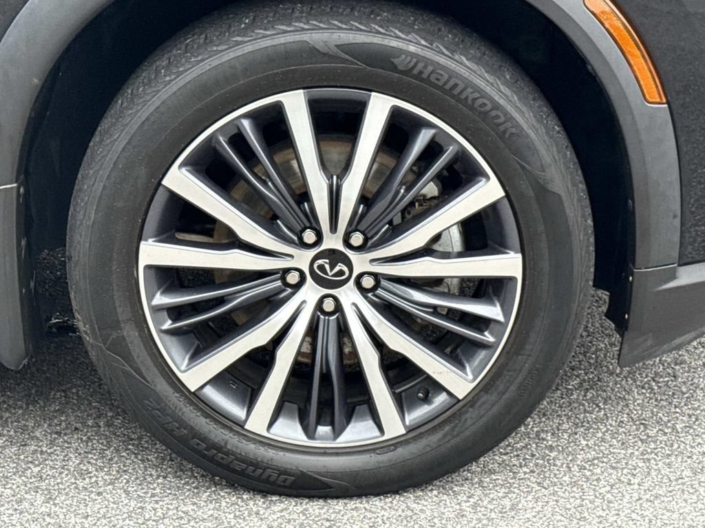 Used 2023 INFINITI QX60 Sensory w/ Vision Package AWD/4WD image 30