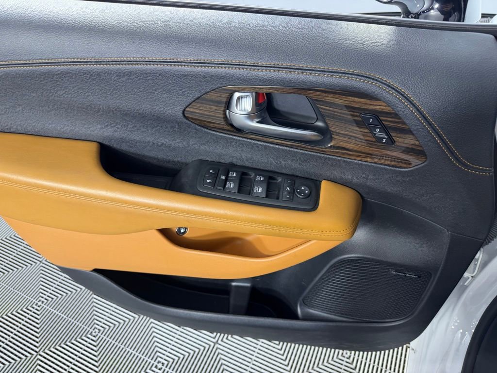 Used 2023 Chrysler Pacifica Pinnacle image 29