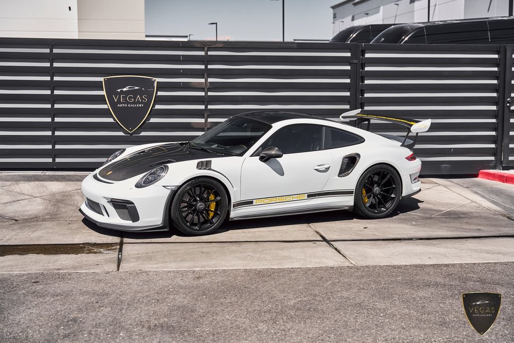 Used 2019 Porsche 911 GT3 RS RWD image 5