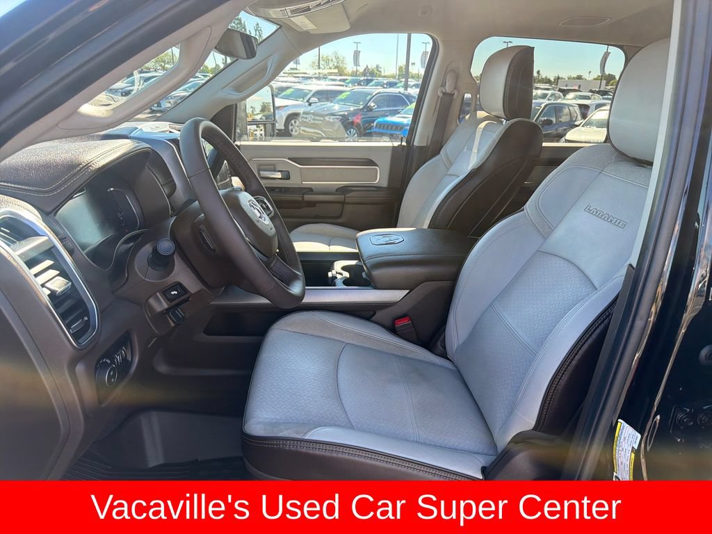 Used 2025 RAM 3500 Laramie AWD/4WD image 9