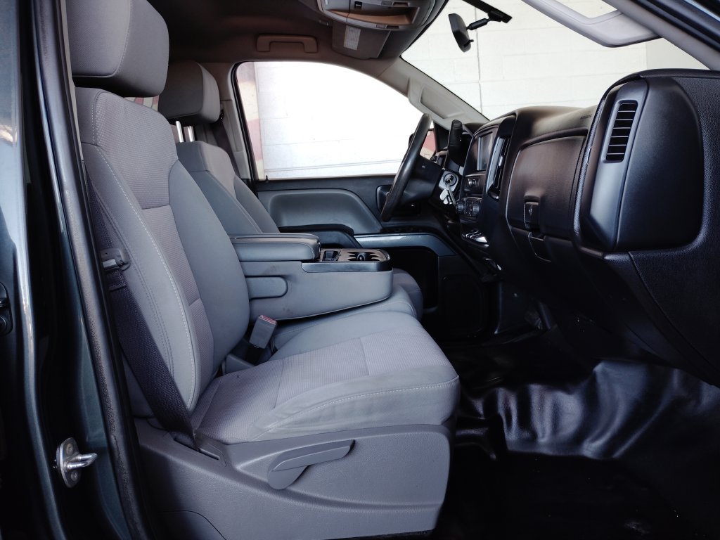 Used 2017 Chevrolet Silverado 2500 W/T AWD/4WD image 14