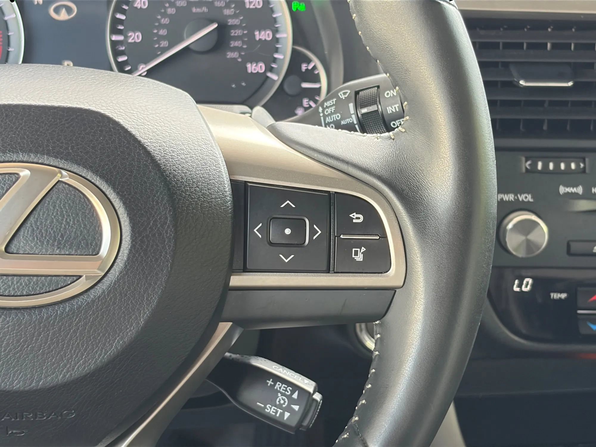 Used 2016 Lexus RX 350 AWD w/ Premium Package image 30