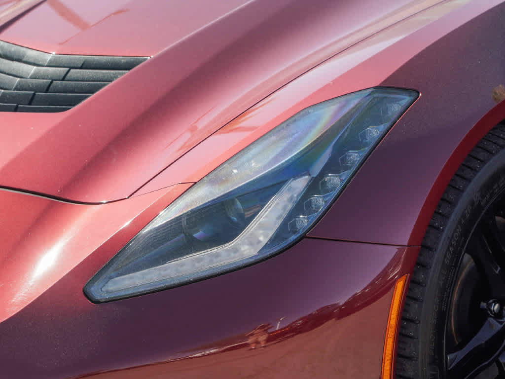 Used 2017 Chevrolet Corvette Stingray Coupe w/ 1LT RWD image 8