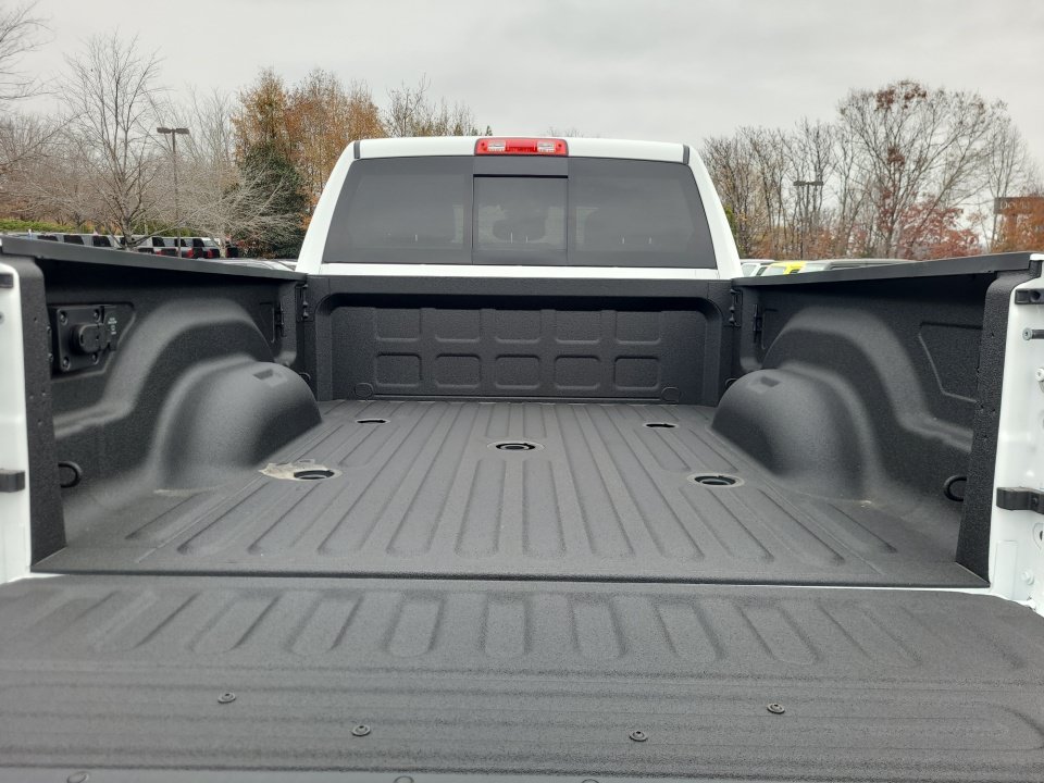 New 2026 RAM 2500 Big Horn AWD/4WD image 15