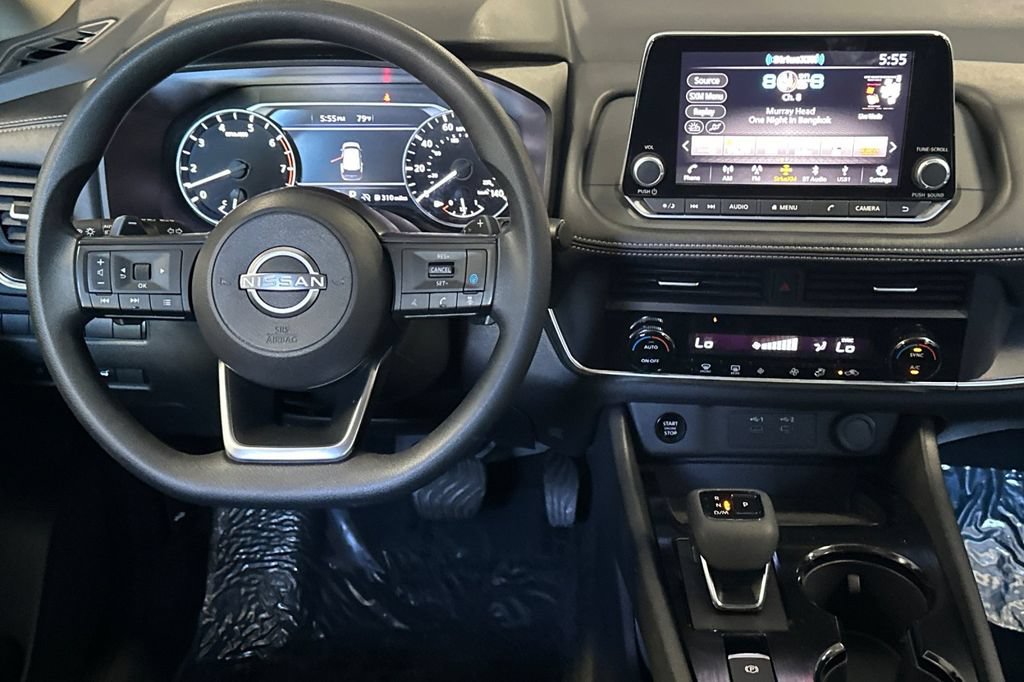 Used 2024 Nissan Rogue SV AWD/4WD image 14