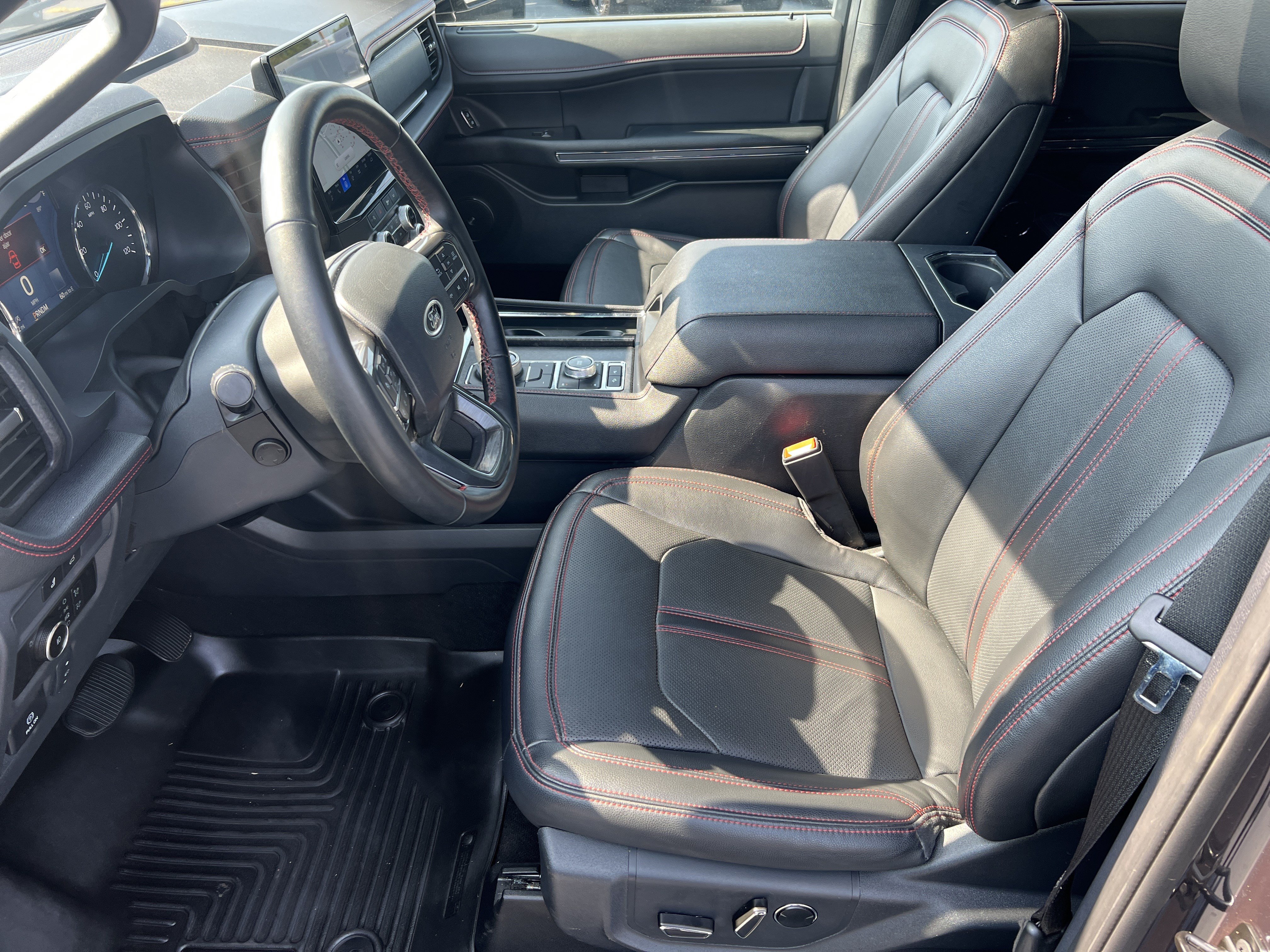 Certified 2024 Ford Expedition Max Limited AWD/4WD image 9