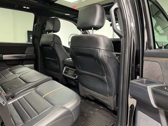 Used 2024 Ford F350 Platinum w/ Tremor Off-Road Package AWD/4WD image 52