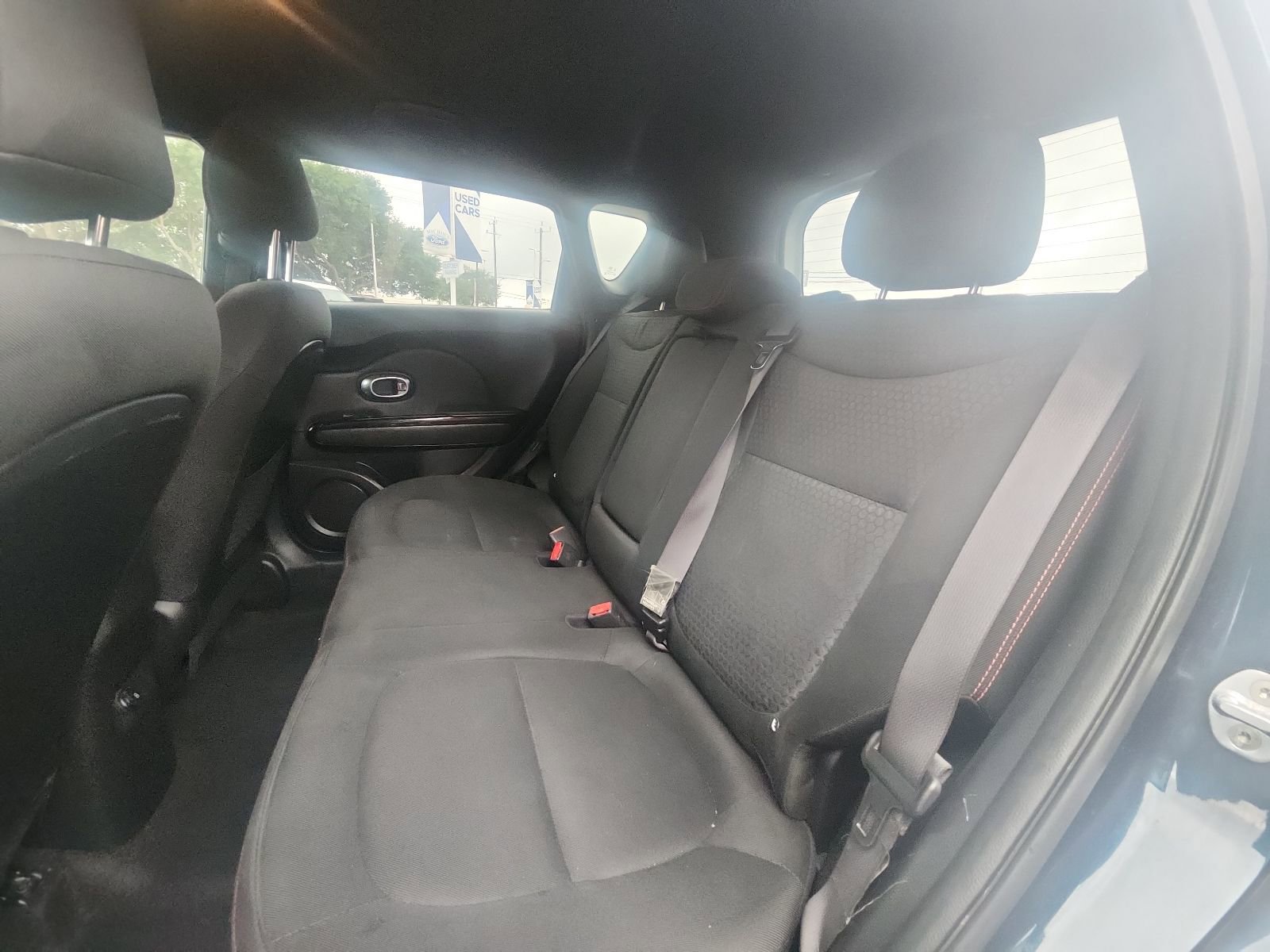 Used 2018 Kia Soul + FWD image 12