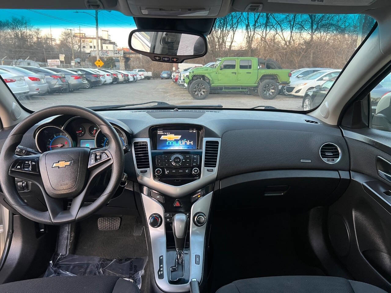 Used 2016 Chevrolet Cruze LT image 25